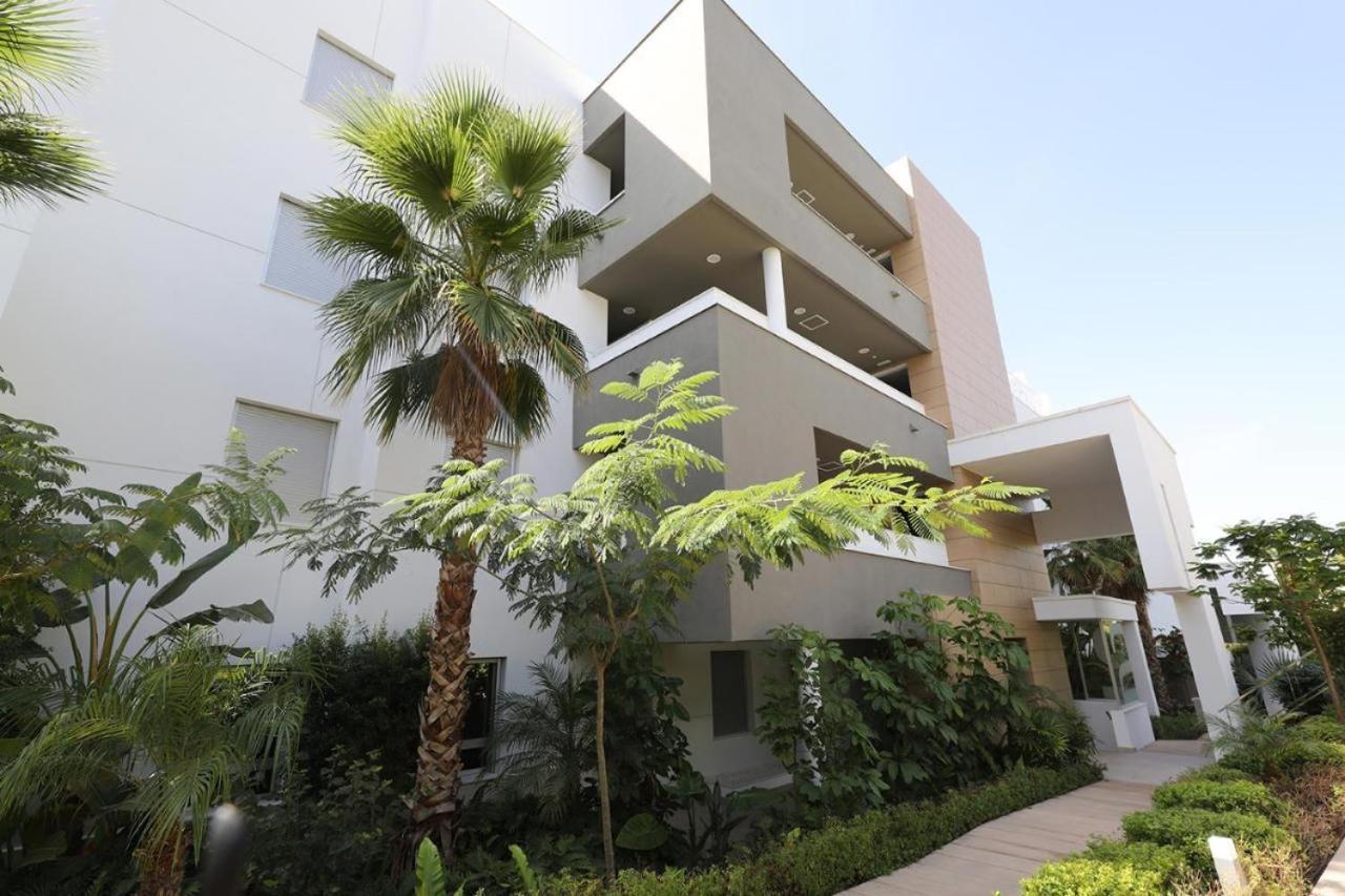 Sweet Inn - Royal Banus Marbella Esterno foto